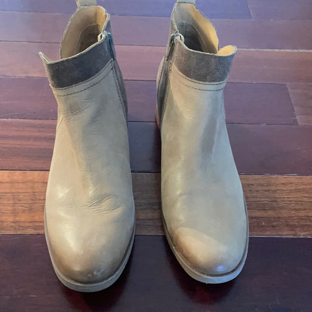 KORKS booties